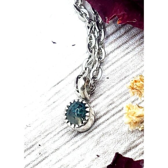Moss agate sterling silver Necklace mini minimal tiny petite jewelry - Picture 5 of 11